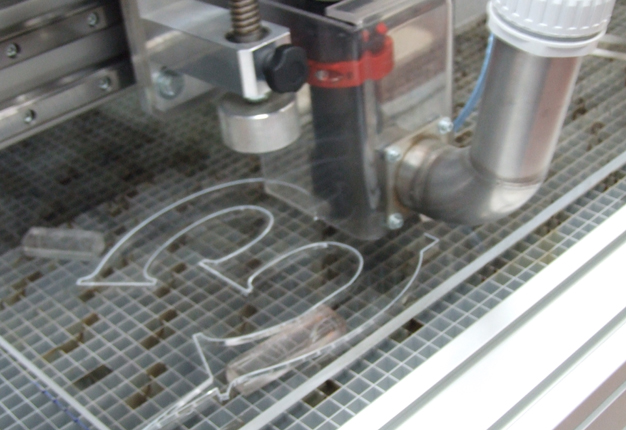 Fresa_e_taglio_laser_3_20131016_1640266697